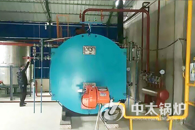 0.7MW燃氣常壓熱水（shuǐ）鍋爐